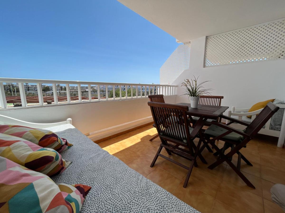 The Colors House, 653 Y 654 - Private Apartment Costa Teguise Exterior foto
